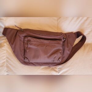 Athleta Via Waist Bag 2.0 NWOT